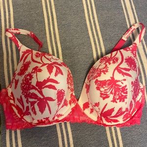Cacique Boost Plunge Push-up Bra NWOT